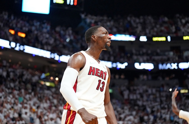 mk体育官网-韦德：阿德巴约的43罚大部分都是实打实的 对面防不住他只能犯规