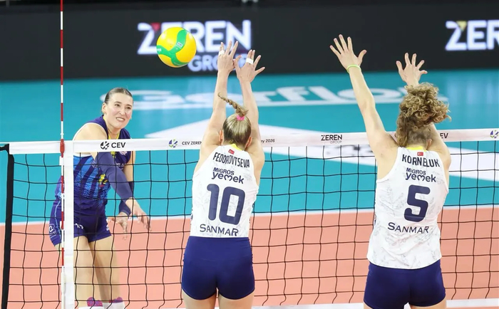 mk体育下载-欧冠女排战报：斯坎迪奇爆冷取胜，王媛媛率队轻松晋级|费内巴切|加拉塔萨雷|梅丽萨-瓦尔加斯|费多罗夫采娃|比赛_新浪体育_新浪新闻