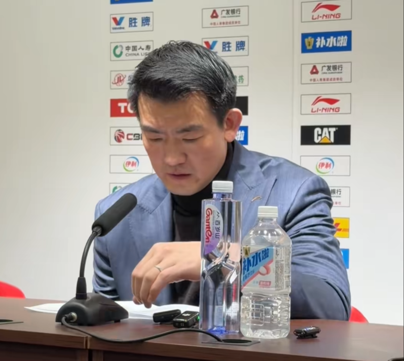 mk体育-输山东发布会！王博批上半场满意下半场，布朗喊话下次交手！