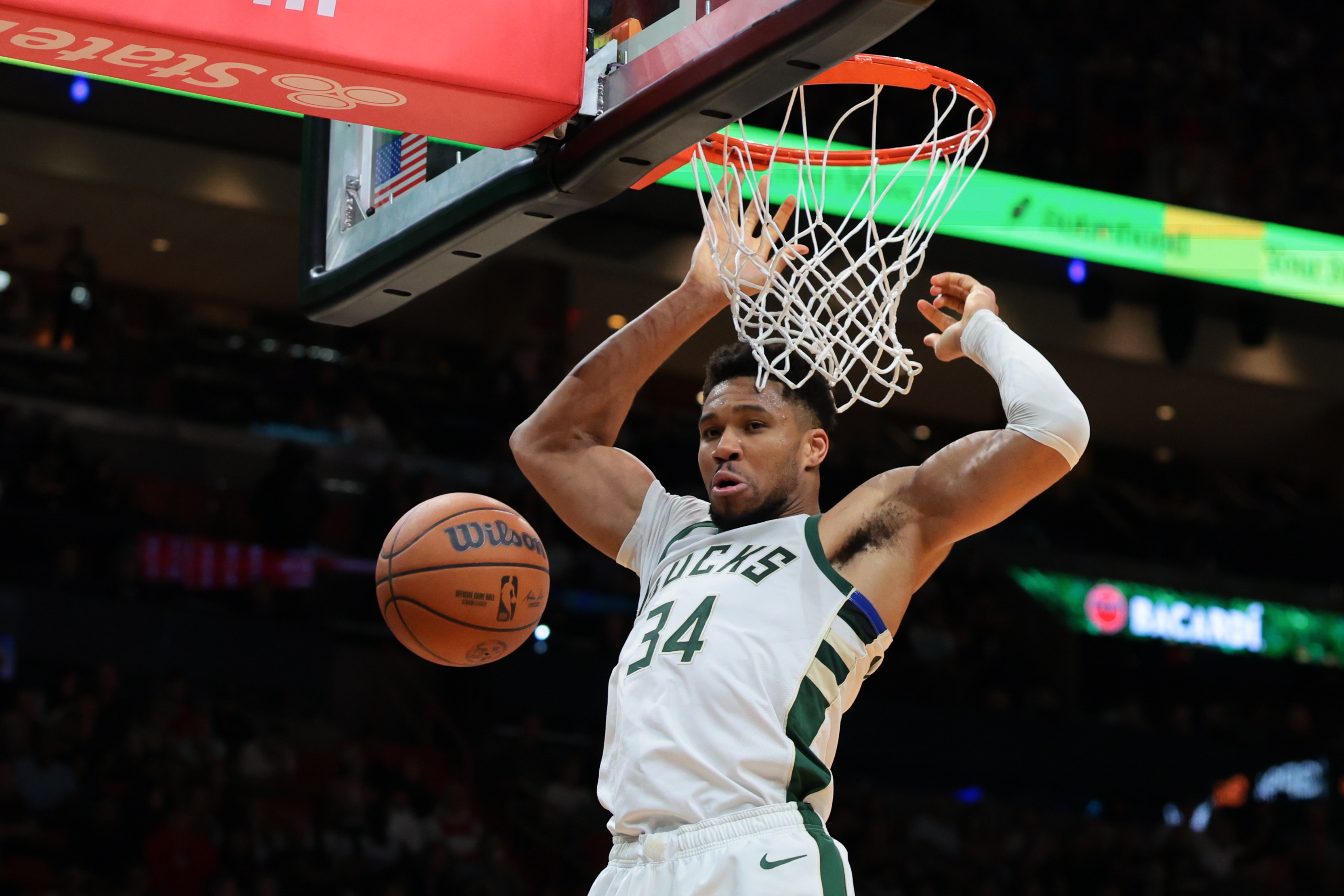 mk体育下载-NBA彩经：卡位战掘金击败湖人 黄蜂客场蜇伤马刺 快船轻取国王